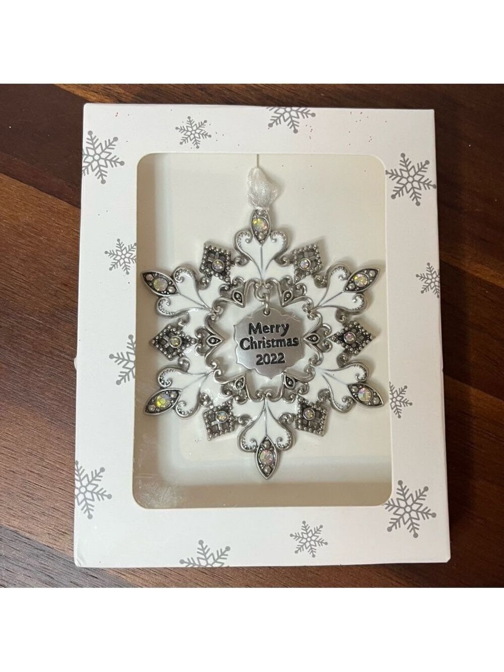 Laraine Christmas Tree Ornament 2022 Snowflake